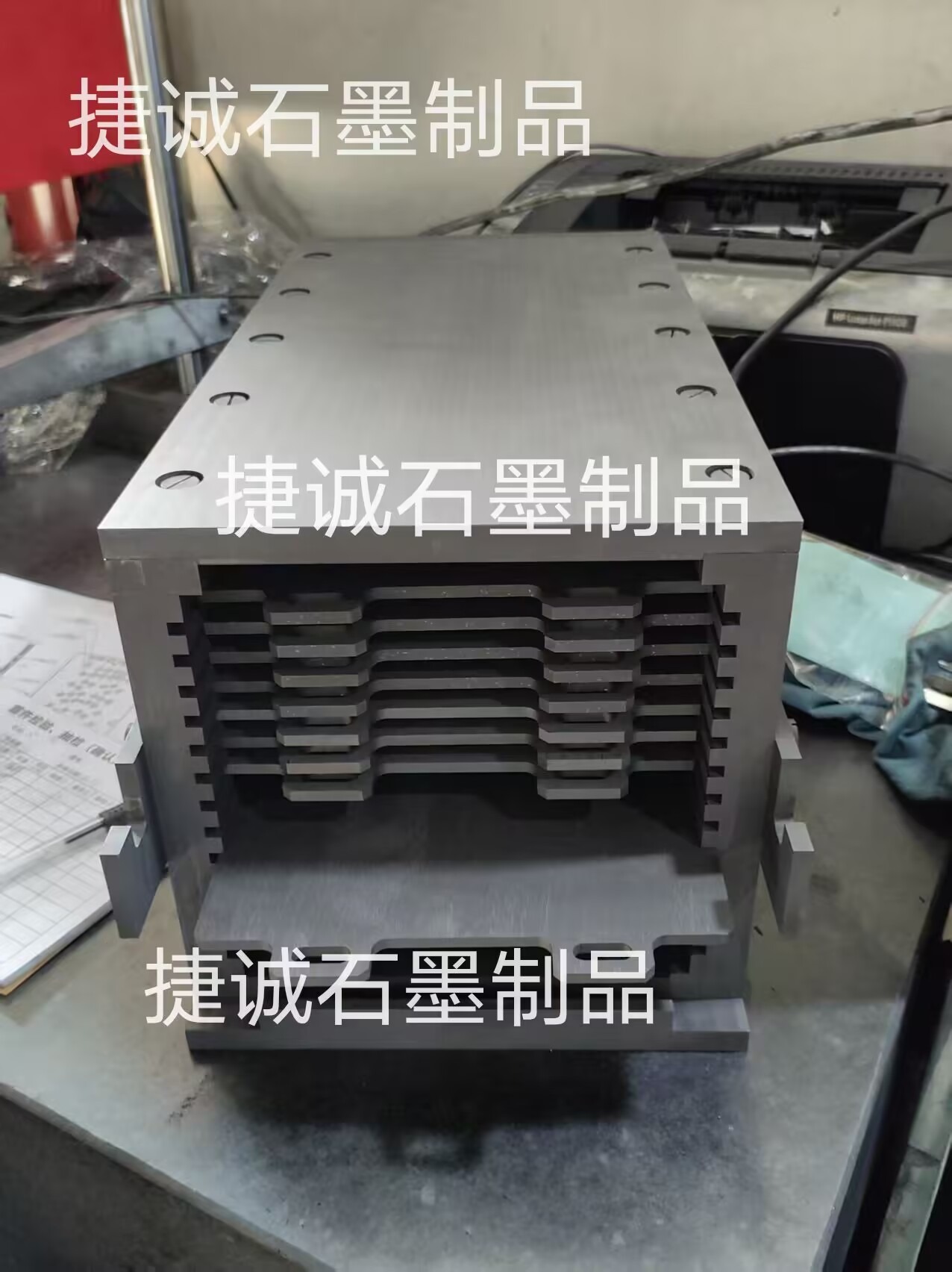 燒結(jié)爐，粉末冶金爐，粉末冶金爐石墨件，真空爐，真空燒結(jié)爐，粉末冶金爐石墨承燒板，粉末冶金爐石墨承燒板加工，高純石墨承燒板，石墨承燒板生產(chǎn)廠(chǎng)家