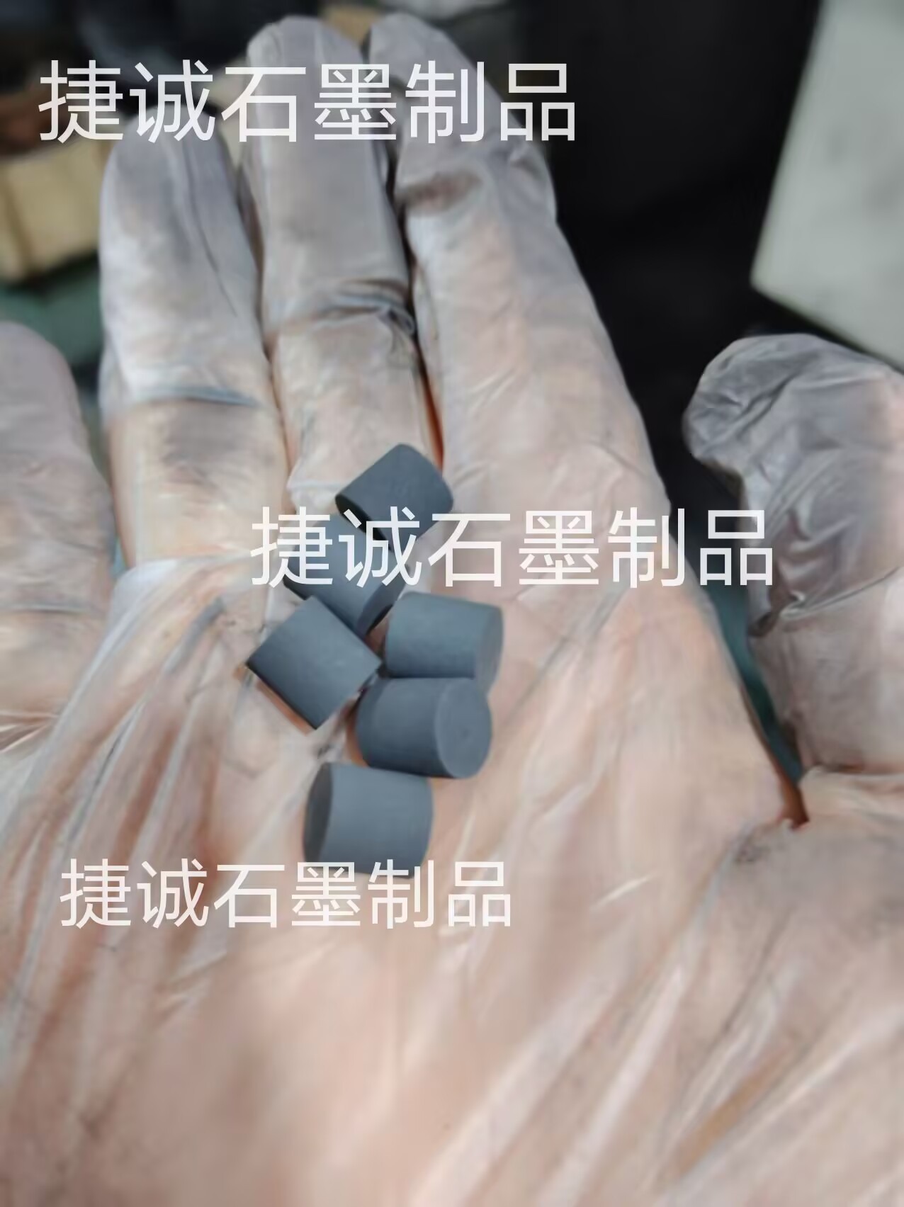 石墨柱，高純石墨柱，精密石墨柱，石墨制品，高純石墨制品，精密石墨制品，石墨制品加工，高純石墨制品加工，石墨柱加工廠，高純石墨柱加工，石墨柱生產(chǎn)廠家